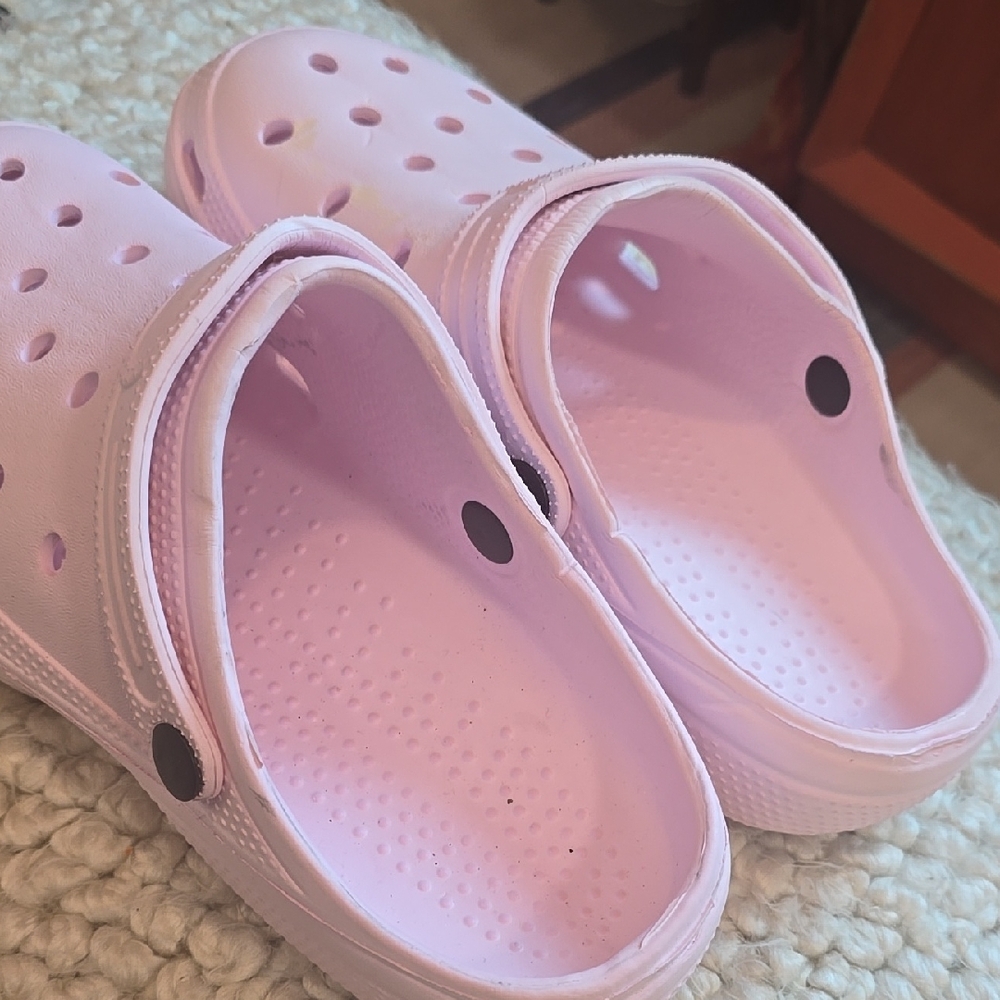 Womens Pink Clogs